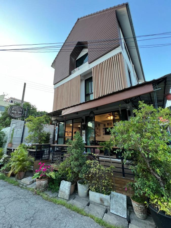 Family Home Chiang Mai Absolute House Екстер'єр фото